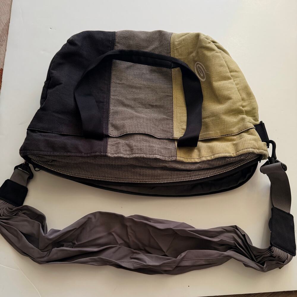 Timbuk2 Cargo Messenger Bag - Green, Gray, and Black - Picture 12 of 14